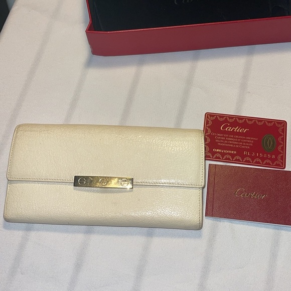 Vintage Cartier Ivory Patent Leather Wallet GUC - Picture 13 of 13